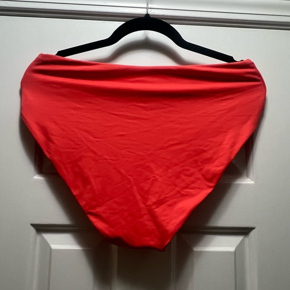 Vineyard Vines Performance Bikini 2 piece Swim, XL Bikini Top & Sz L Bottoms NWT - Picture 7 of 7